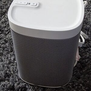 Sonos PLAY 1 ,  Wi-Fi Streaming Compact Wireless  Speaker White